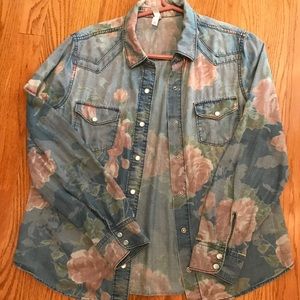 Women’s Floral Light Button Down “Jean” Blouse